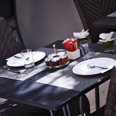 Ξενοδοχείο Golden Tulip De Paris